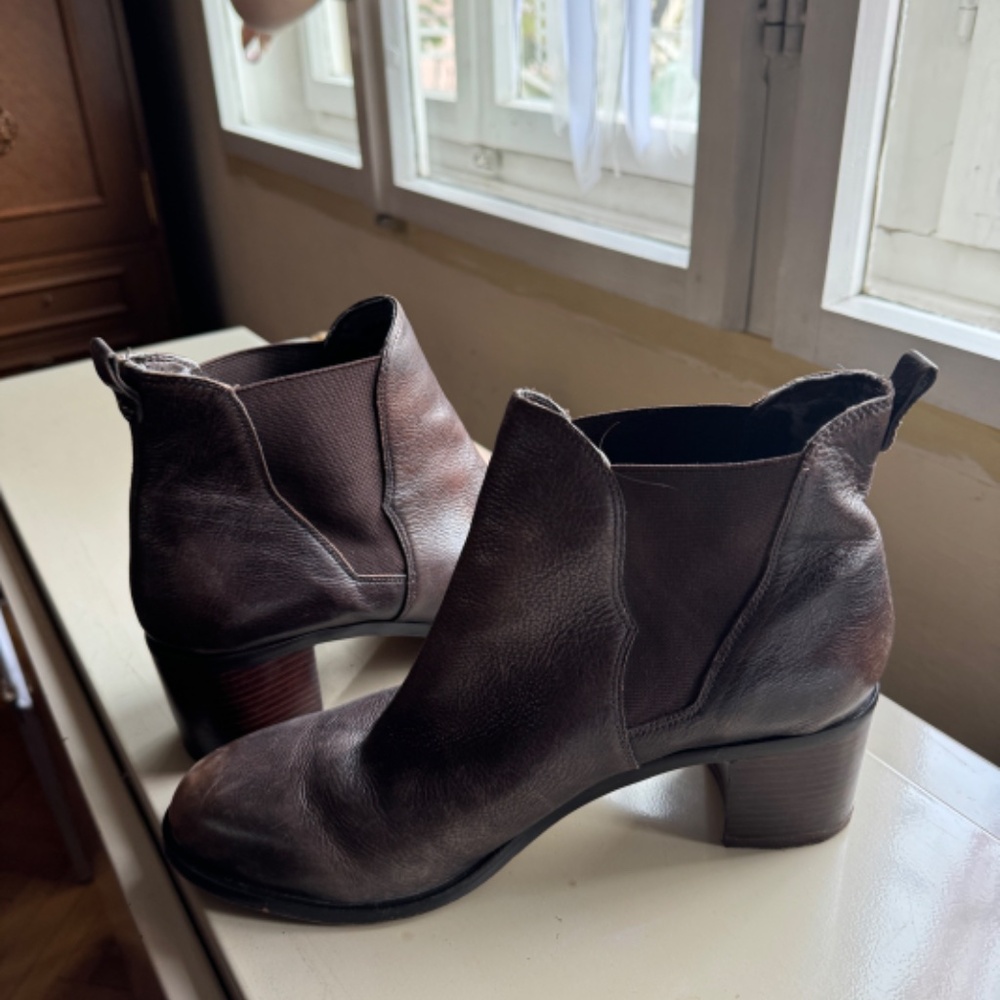 Sam Edelman Brown Suede Chelsea Ankle Boots Sz 12 M